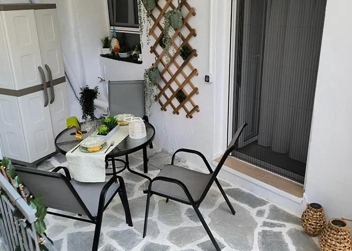 Deppy's House * Vasiliki